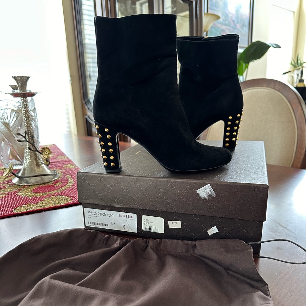 Gucci Black suede gold studs hill boots size 37 1/2